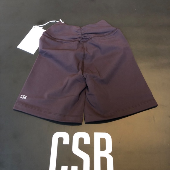 CROP SHOP BOUTIQUE FORM GATHER WAIST SHORTS 5" - Picture 4 of 4